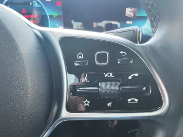 Mercedes-Benz A-250