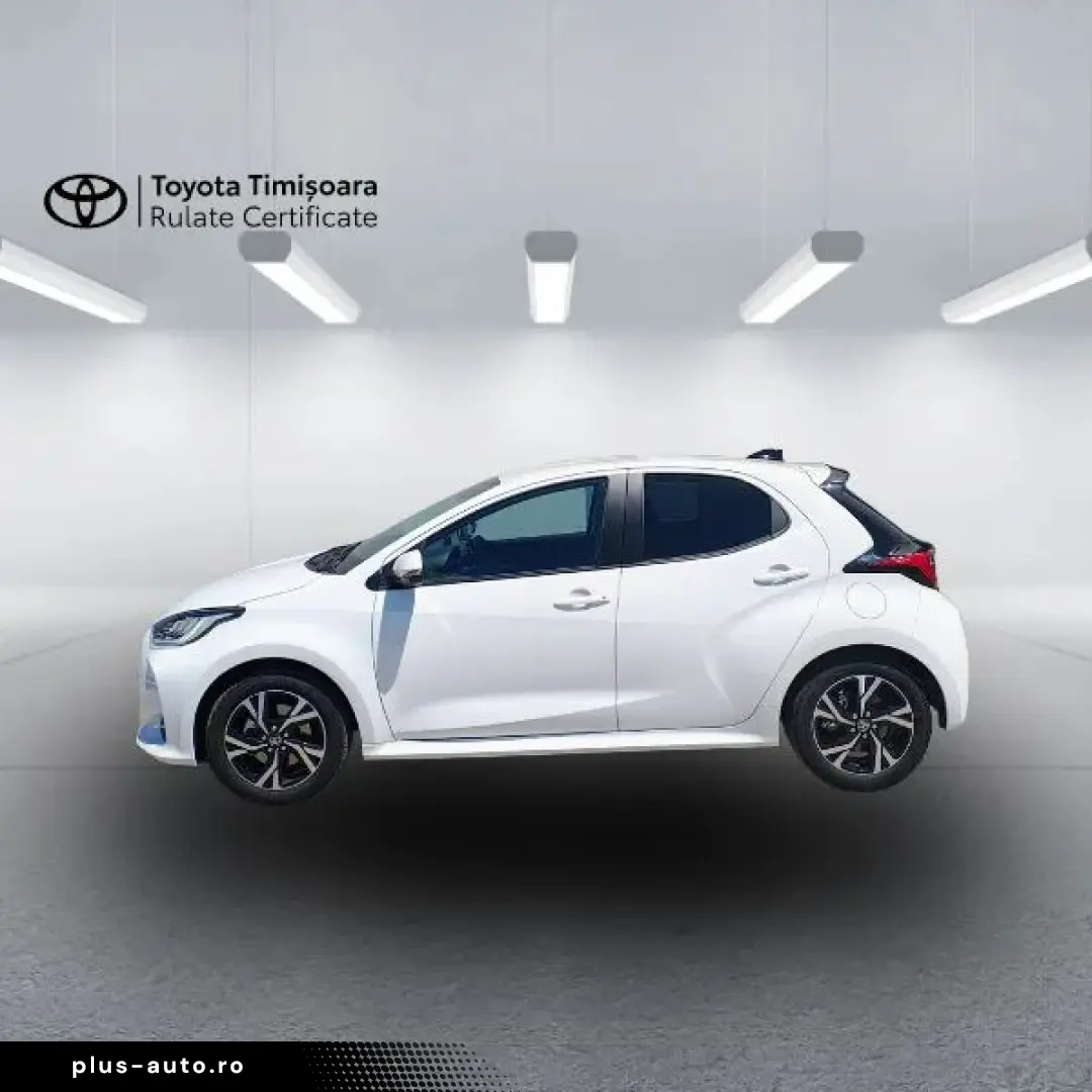 Toyota Yaris 1.5 HEV Business