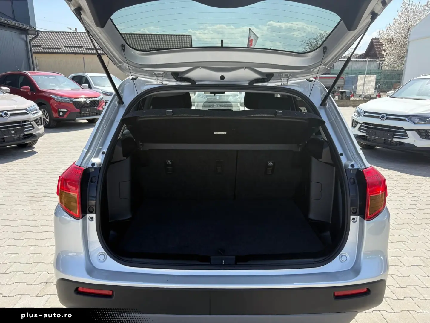 Suzuki Vitara 1.4 Passion 2WD 6AT  stare perfecta  revizii l