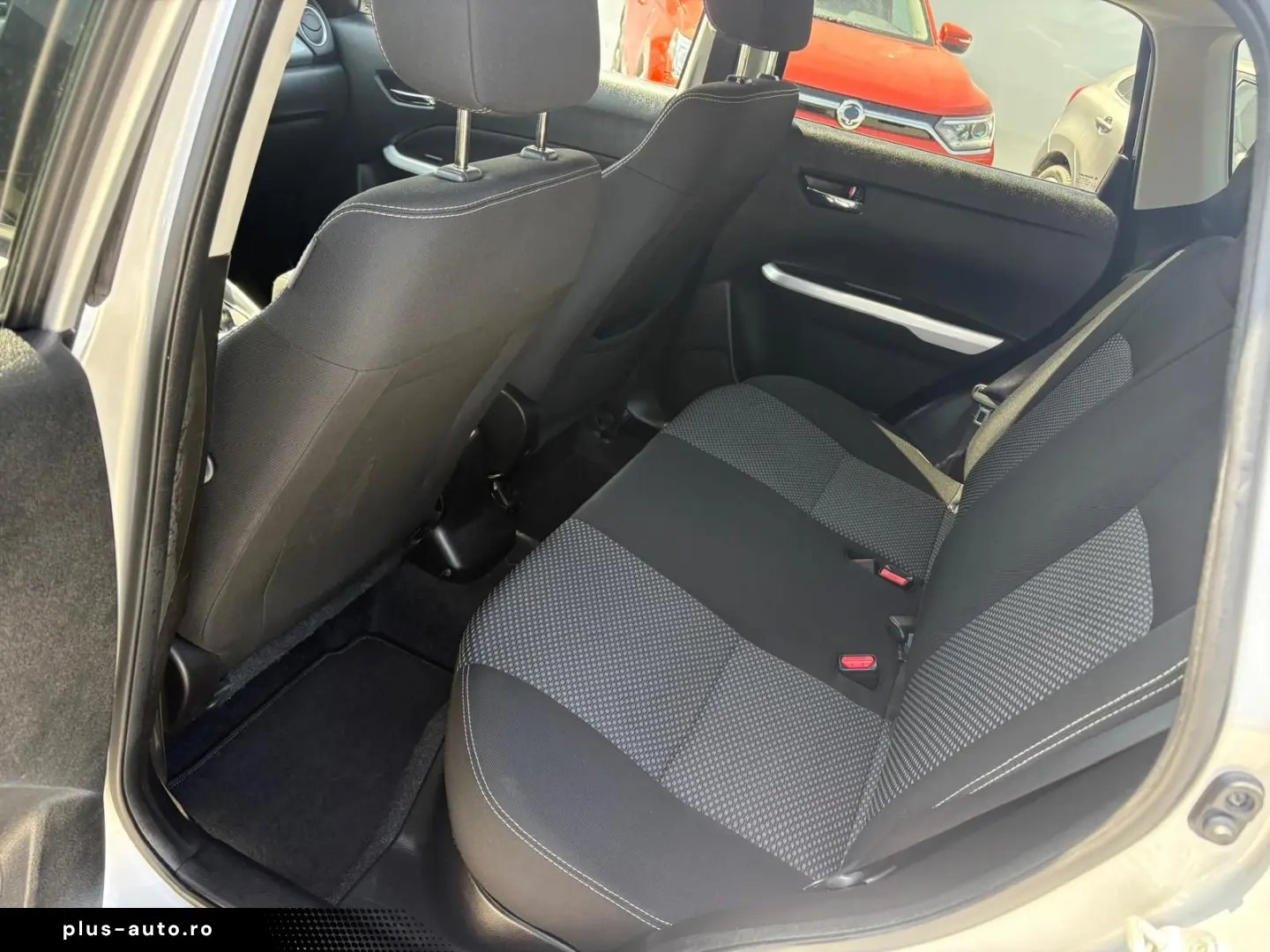 Suzuki Vitara 1.4 Passion 2WD 6AT  stare perfecta  revizii l