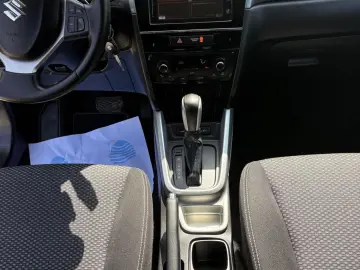 Suzuki Vitara 1.4 Passion 2WD 6AT  stare perfecta  revizii l