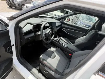 Geely Cityray 1.5B   2WD   echipare GF