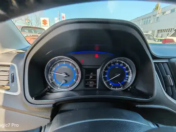 Suzuki Baleno