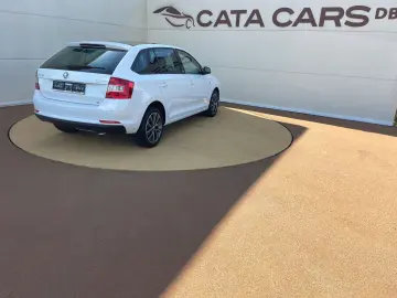 Skoda Rapid 1.6TDI  90CP  DSG  Climatronic  Panoramic  Pilot