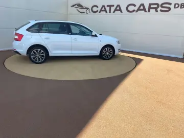 Skoda Rapid 1.6TDI  90CP  DSG  Climatronic  Panoramic  Pilot