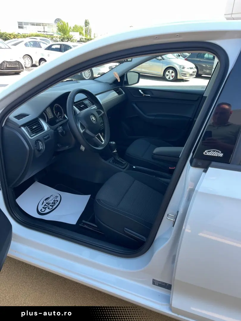 Skoda Rapid 1.6TDI  90CP  DSG  Climatronic  Panoramic  Pilot