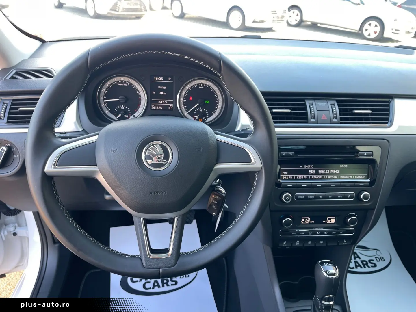 Skoda Rapid 1.6TDI  90CP  DSG  Climatronic  Panoramic  Pilot
