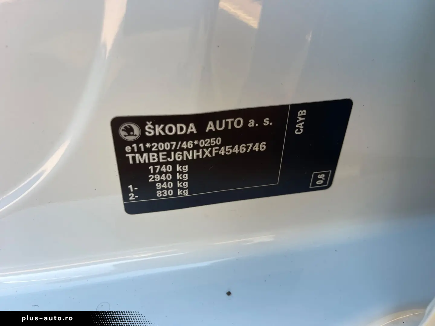 Skoda Rapid 1.6TDI  90CP  DSG  Climatronic  Panoramic  Pilot