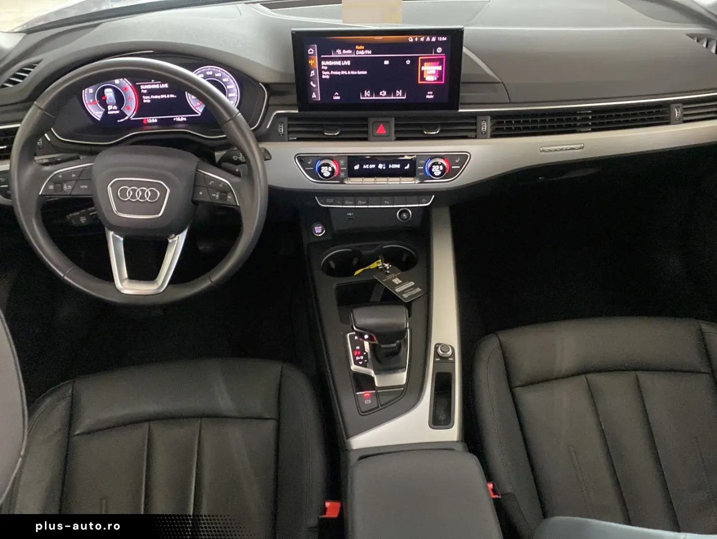 AUDI A4 40 TFSI quattro M-HEV