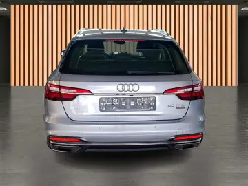 AUDI A4 40 TFSI quattro M-HEV