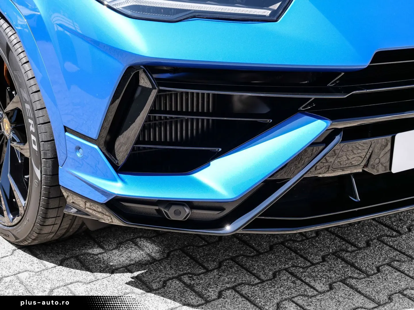 LAMBORGHINI Urus S Blu Eleos  Park Assistance Pack