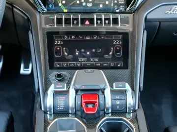 LAMBORGHINI Urus S Blu Eleos  Park Assistance Pack