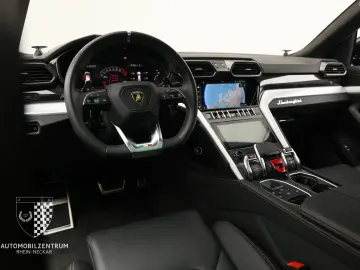 LAMBORGHINI Urus S ADAS Carbon B&O Pano Akrapovič PPF