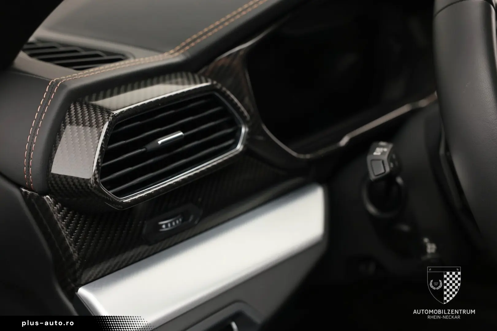 LAMBORGHINI Urus S ADAS Carbon B&O Pano Akrapovič PPF