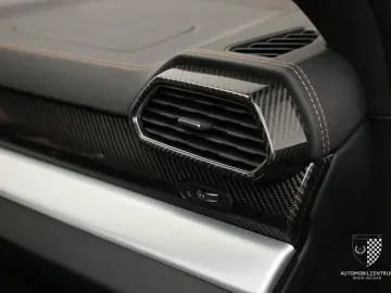 LAMBORGHINI Urus S ADAS Carbon B&O Pano Akrapovič PPF