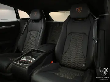 LAMBORGHINI Urus S ADAS Carbon B&O Pano Akrapovič PPF