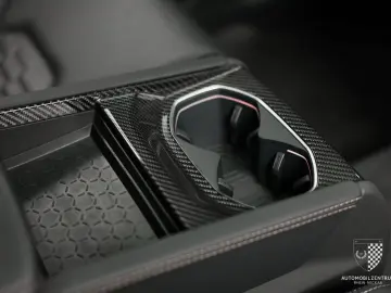 LAMBORGHINI Urus S ADAS Carbon B&O Pano Akrapovič PPF