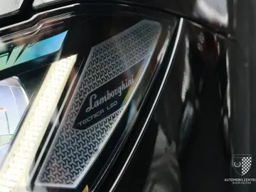 LAMBORGHINI Urus S ADAS Carbon B&O Pano Akrapovič PPF