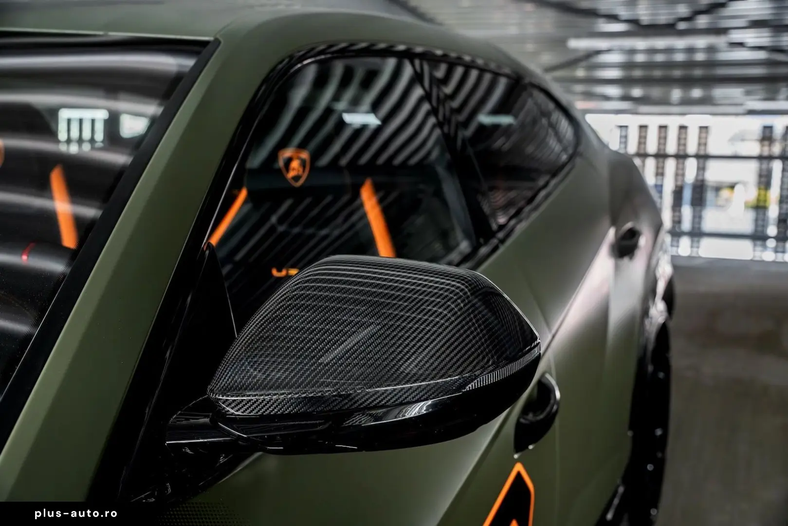 LAMBORGHINI Urus PERFORMANTE  ADAS  B&O CARBON AKRAPOVIC PPF