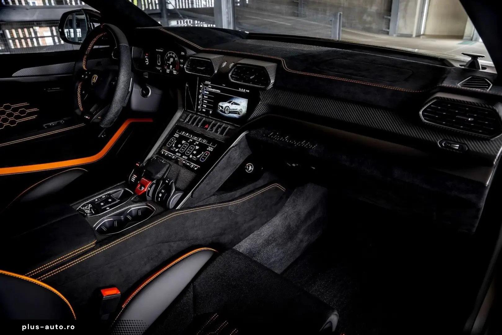 LAMBORGHINI Urus PERFORMANTE  ADAS  B&O CARBON AKRAPOVIC PPF