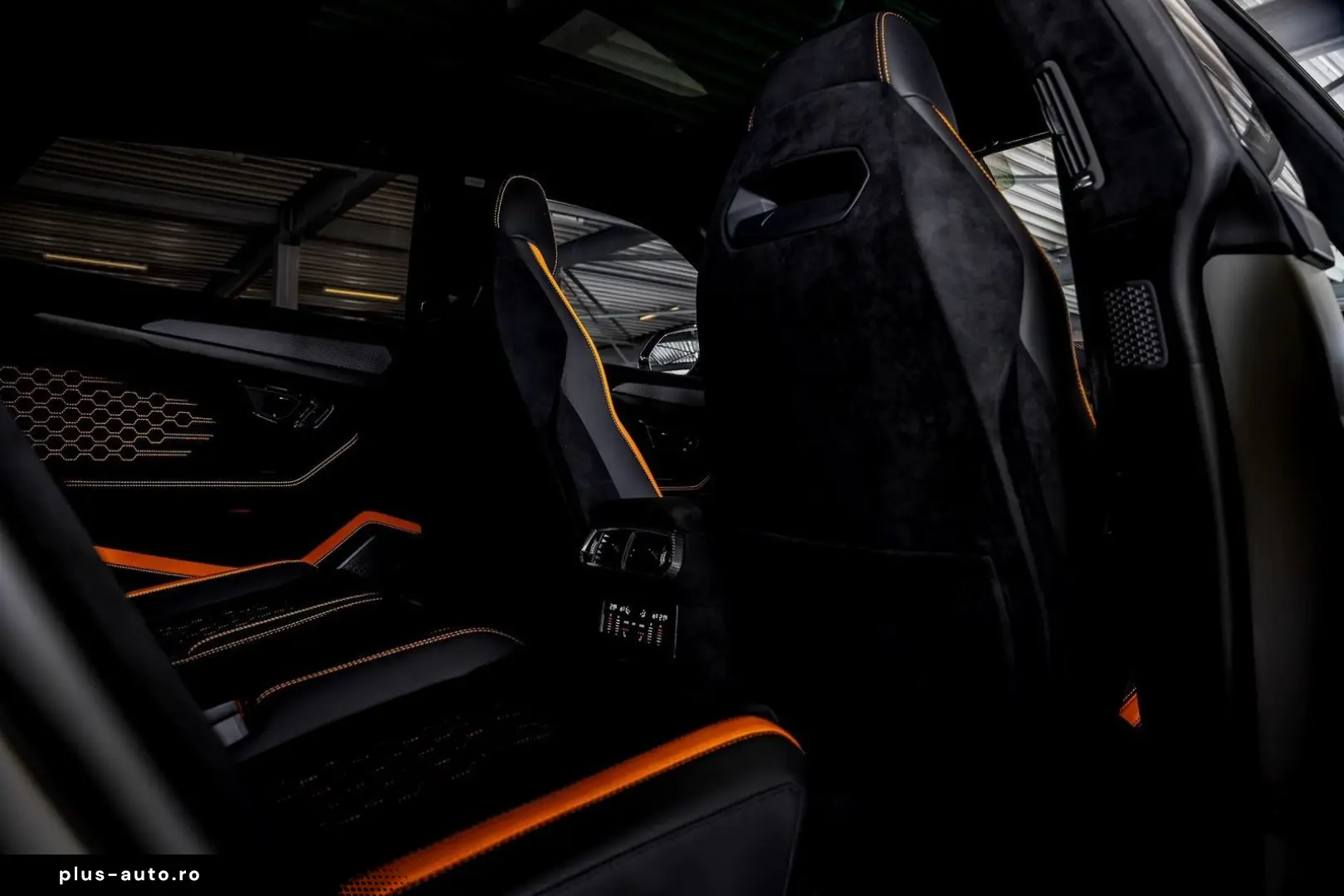 LAMBORGHINI Urus PERFORMANTE  ADAS  B&O CARBON AKRAPOVIC PPF