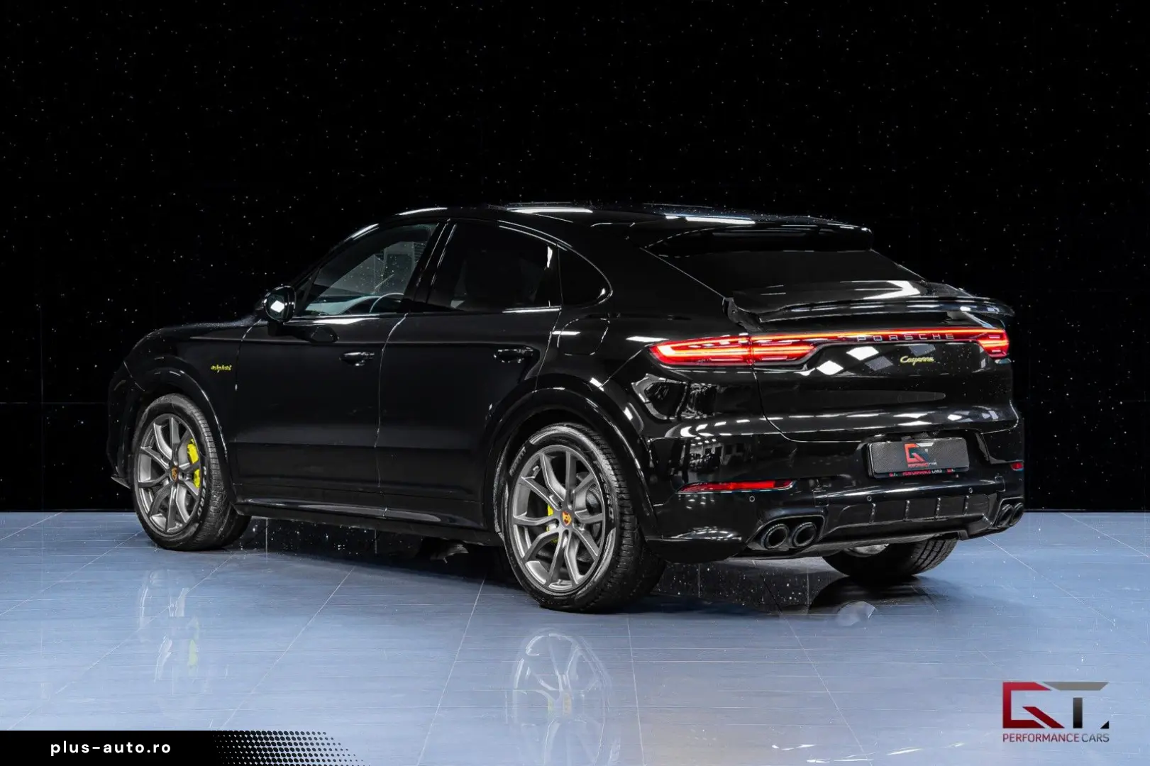 PORSCHE Cayenne E-Hyb Coupé PLATINUM SpDesign 21  Pano
