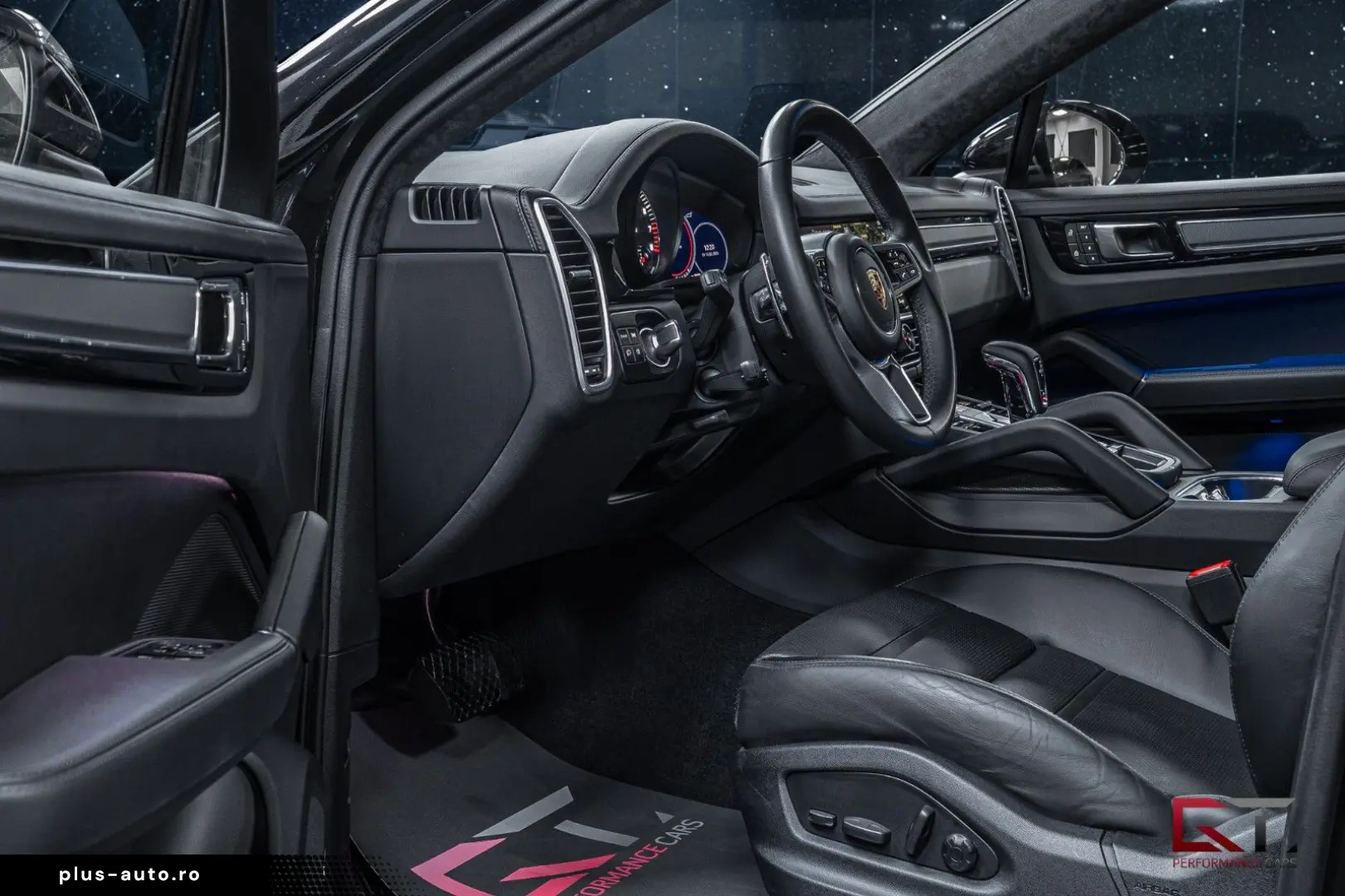 PORSCHE Cayenne E-Hyb Coupé PLATINUM SpDesign 21  Pano