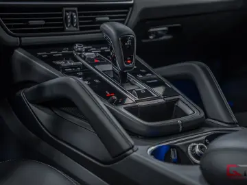 PORSCHE Cayenne E-Hyb Coupé PLATINUM SpDesign 21  Pano