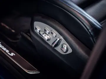 PORSCHE Macan S  BOSE Standheizung 360  Chrono SAGA
