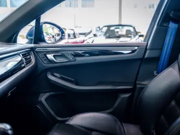 PORSCHE Macan S  BOSE Standheizung 360  Chrono SAGA