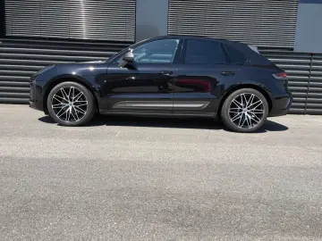 PORSCHE Macan  T -PANO-LUFT-ABGAS-PAS-1.HAND