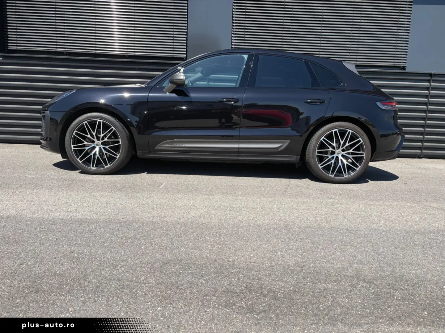 PORSCHE Macan  T -PANO-LUFT-ABGAS-PAS-1.HAND