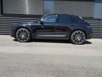 PORSCHE Macan  T -PANO-LUFT-ABGAS-PAS-1.HAND