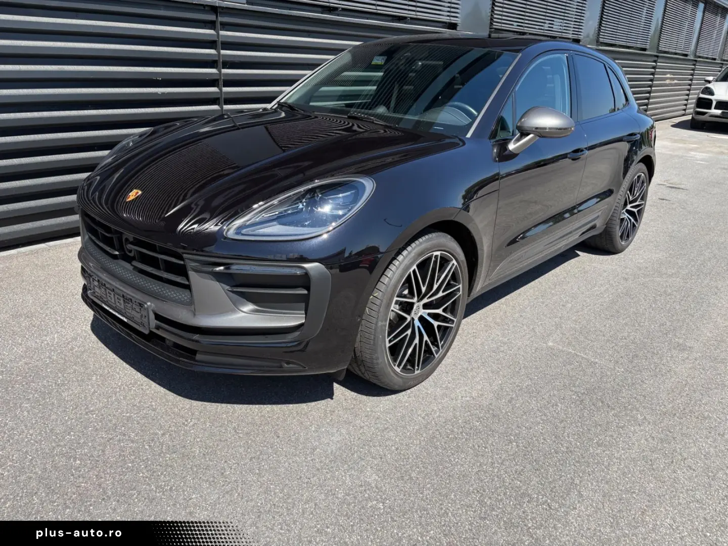 PORSCHE Macan  T -PANO-LUFT-ABGAS-PAS-1.HAND