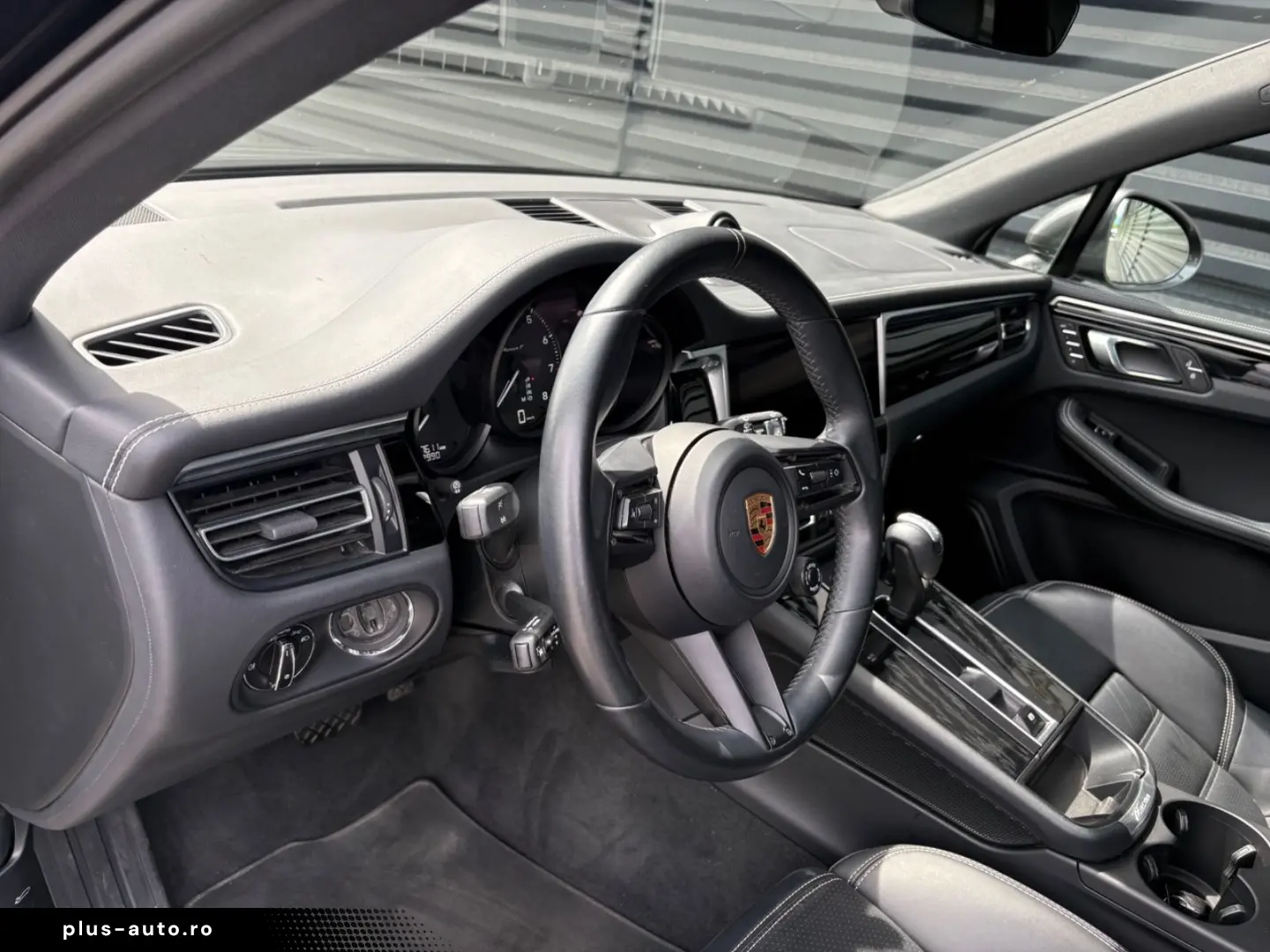 PORSCHE Macan  T -PANO-LUFT-ABGAS-PAS-1.HAND