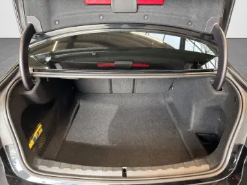 BMW 318i Limousine M Sport
