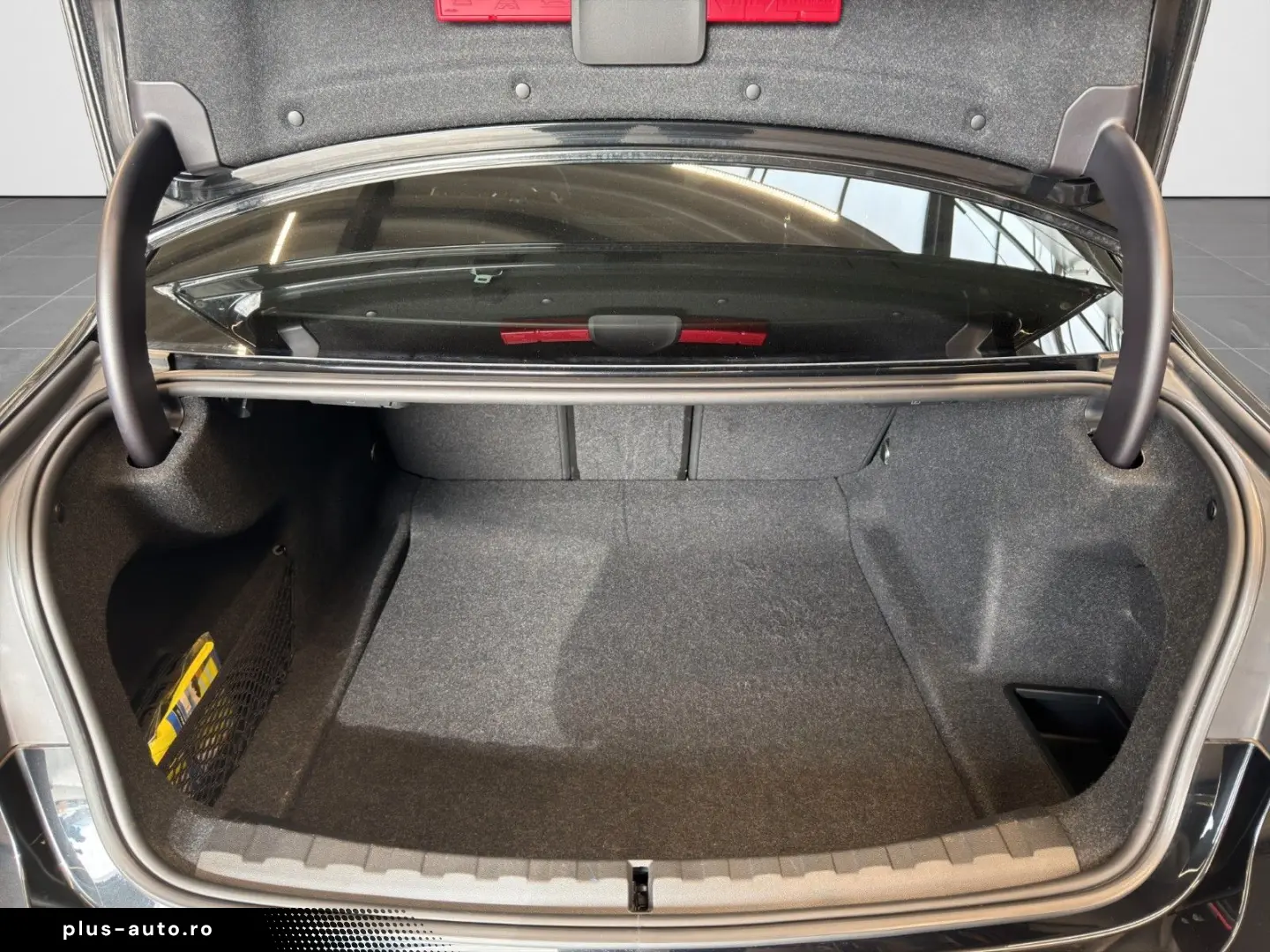 BMW 318i Limousine M Sport