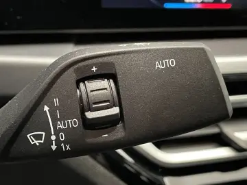 BMW 320d 20d xdrive M SPORT ACC LED  MEMO
