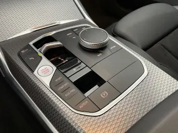 BMW 320d 20d xdrive M SPORT ACC LED  MEMO