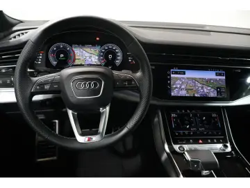 AUDI Q8 50 TDI quattro S-Line B&O Pano Matrix