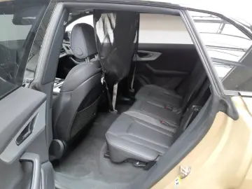 AUDI Q8 55TFSi Q S LINE ACC HuD PANO BELÜFT B&O 360
