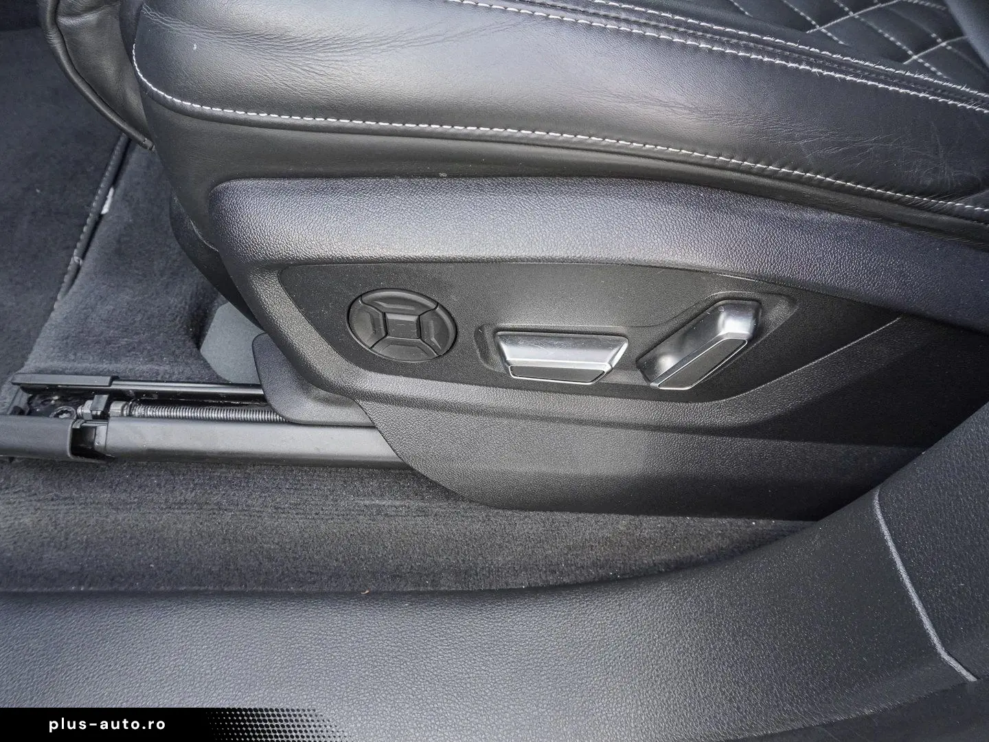 AUDI Q8 55 TFSI quattro tiptronic Pano Leder Kamera