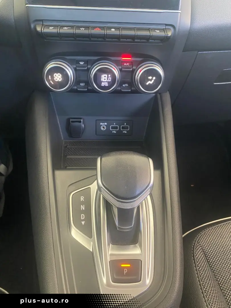 RENAULT CAPTUR 1.3 TCe MHEV 140CP Intens EDC