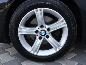 BMW Seria 3 320d xDrive Automat