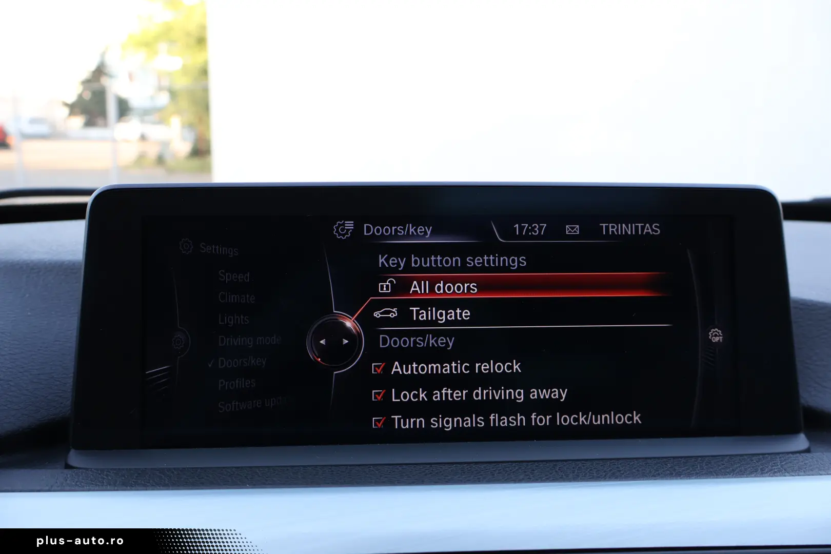BMW Seria 3 320d xDrive Automat