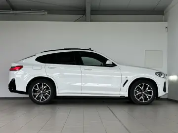 BMW X4 xDrive 30 d M Sport PANORAMA  H&K  LIVE PRO