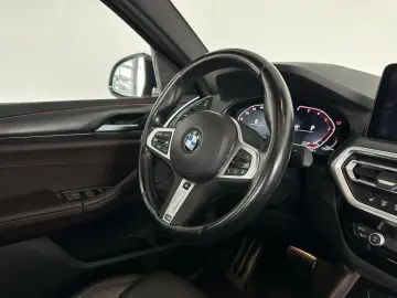 BMW X4 xDrive 30 d M Sport PANORAMA  H&K  LIVE PRO