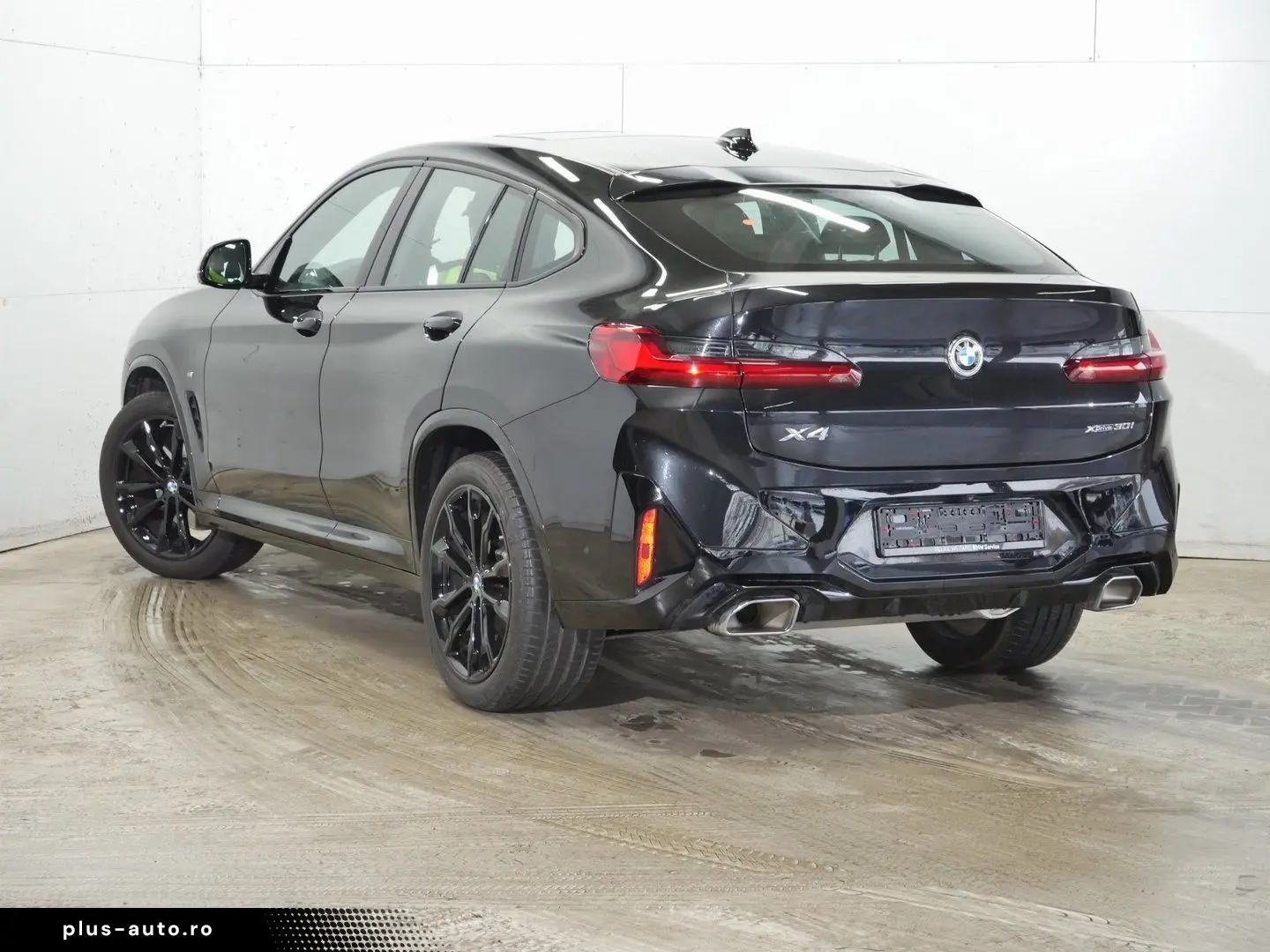 BMW X4 xDrive30i M SPORT PANO AHK LASER HUD KAMERA