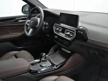 BMW X4 xDrive30i M SPORT PANO AHK LASER HUD KAMERA