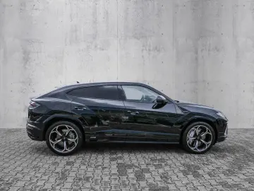 LAMBORGHINI Urus S Nero Helene  Park Assistance Package